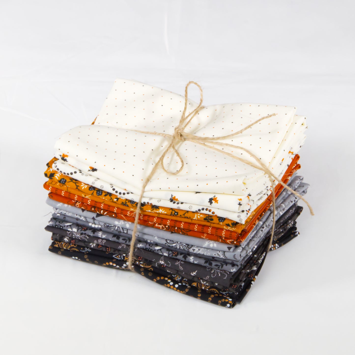 Rustic Gatherings Fat Quarter Bundle - 15 pcs